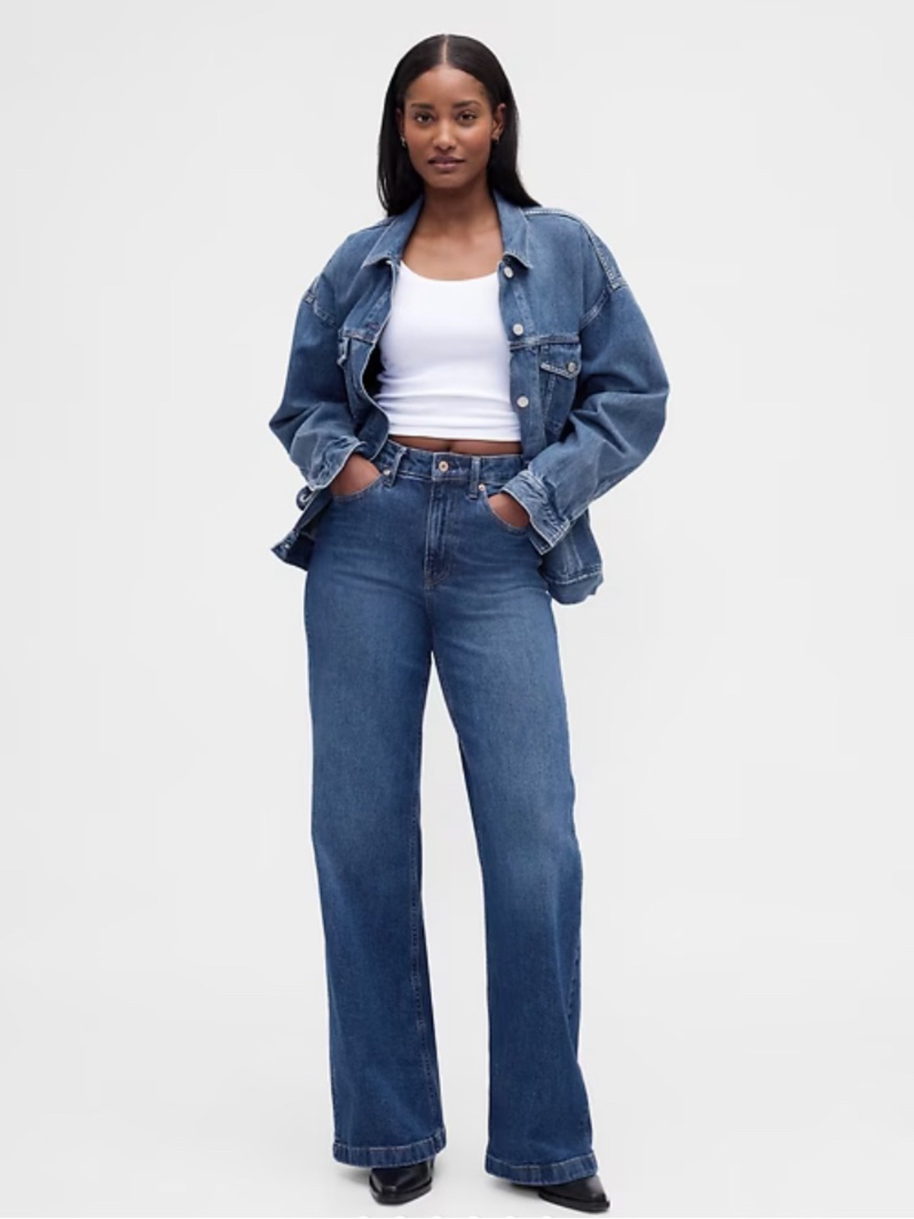 GAP Curvy High Rise Stride Wide Leg Dark Wash Blue Jeans, size 28/ 6